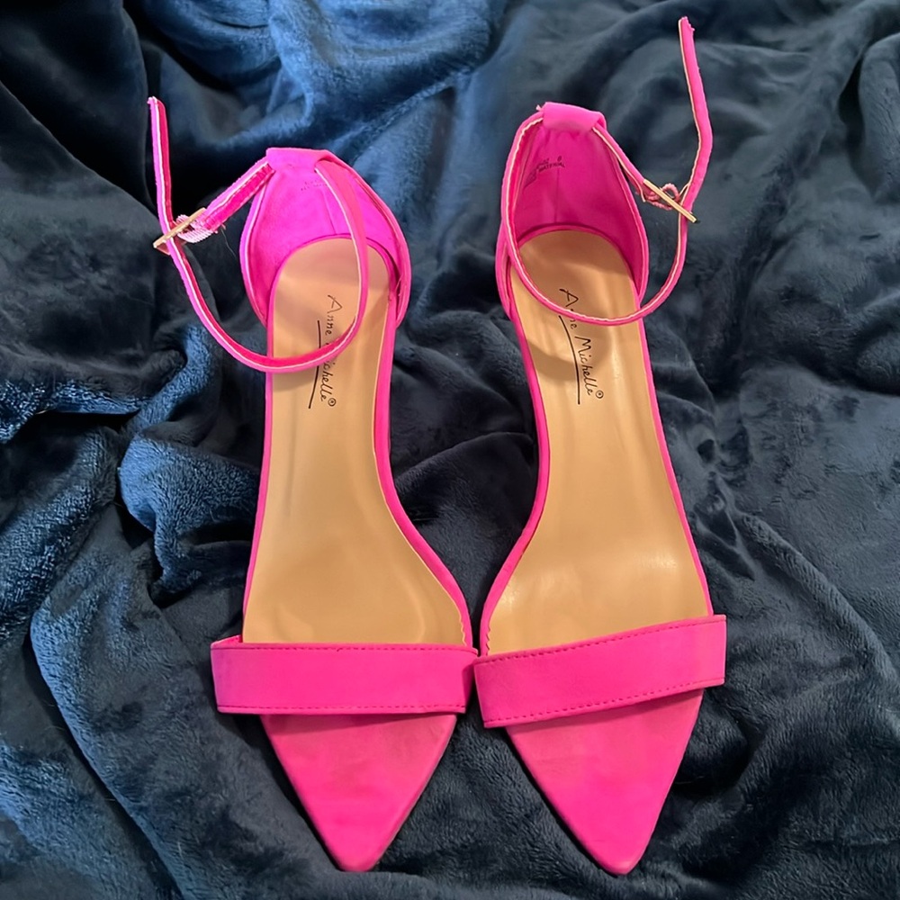 Anne Michelle Hot Pink Suede Wedges